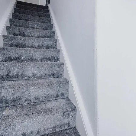 3br Near Centre, Free Parking & Wifi York
